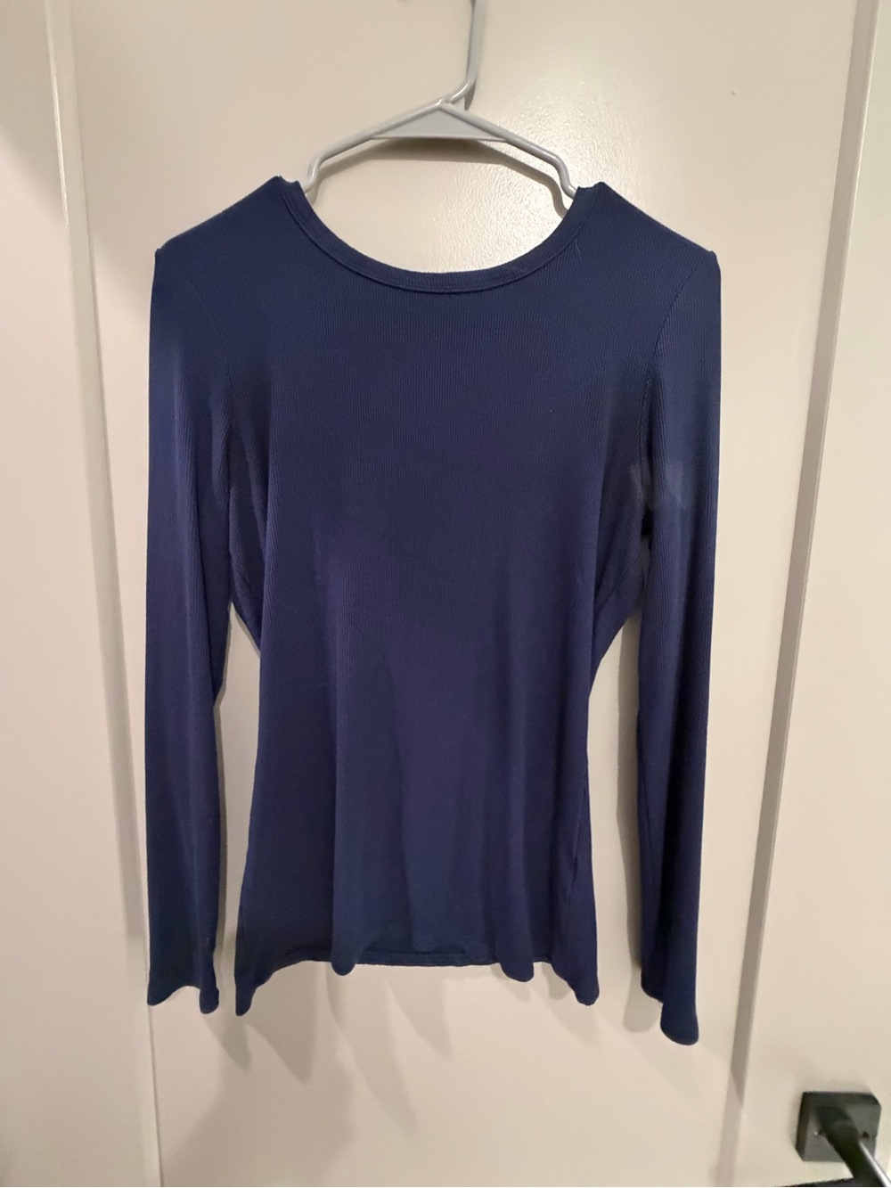 Amazon Women's Navy Long Sleeve Crewneck Tee